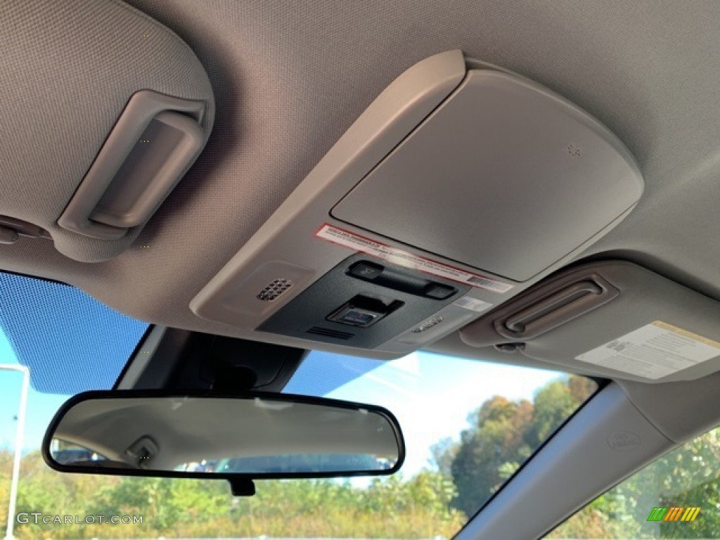 2020 Camry SE - Galactic Aqua Mica / Ash photo #21