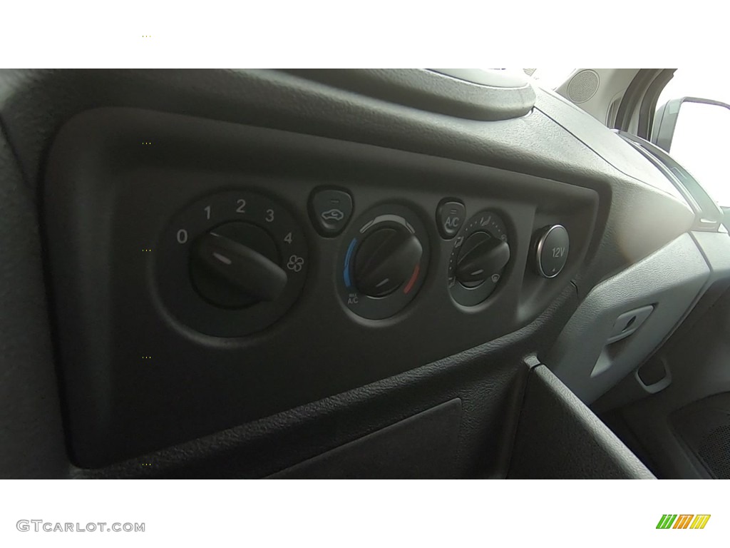 2019 Transit Van 250 LR Long - Oxford White / Pewter photo #15