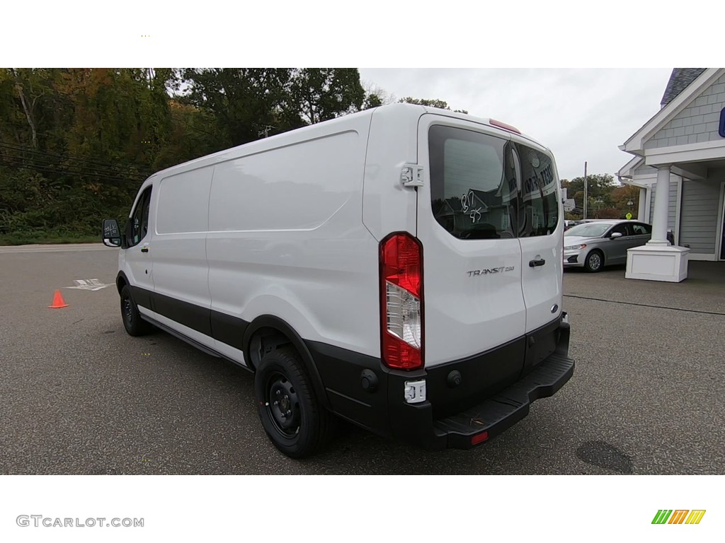2019 Transit Van 250 LR Long - Oxford White / Pewter photo #5