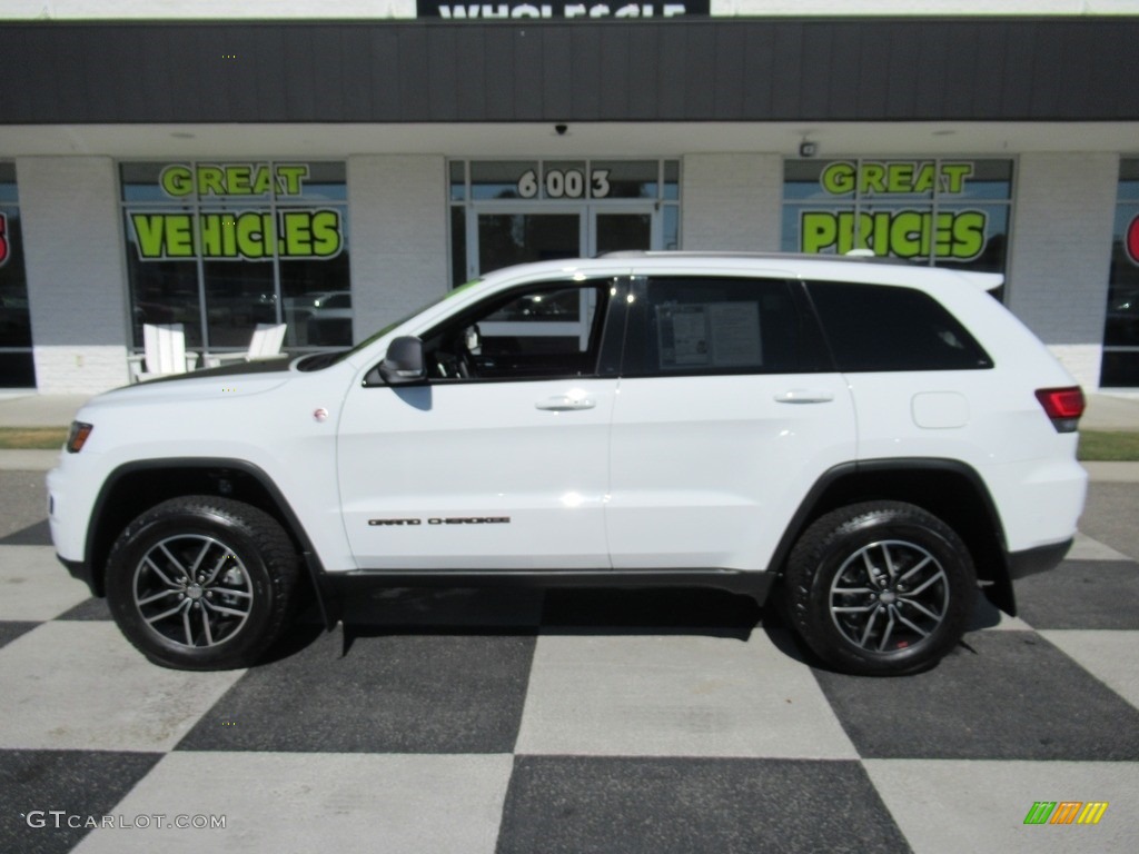 2017 Grand Cherokee Trailhawk 4x4 - Bright White / Black photo #1