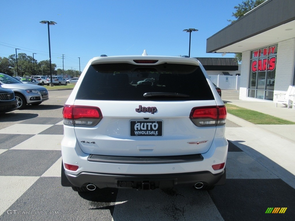 2017 Grand Cherokee Trailhawk 4x4 - Bright White / Black photo #4
