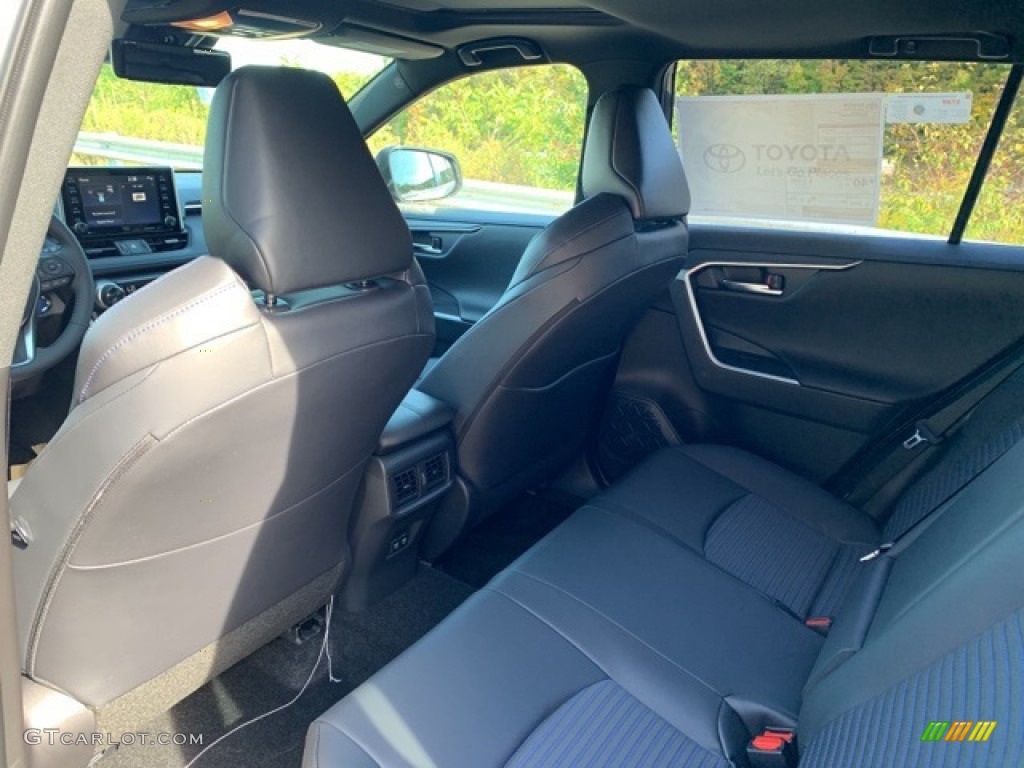 2019 RAV4 XSE AWD Hybrid - Silver Sky Metallic / Black photo #8
