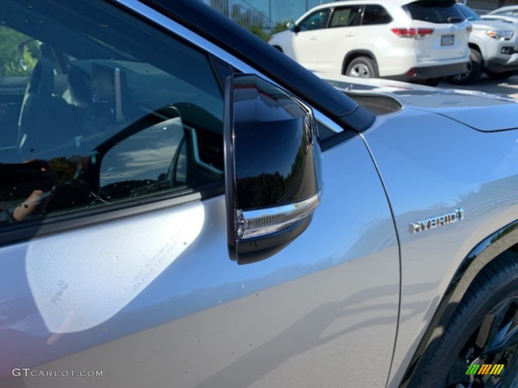 2019 RAV4 XSE AWD Hybrid - Silver Sky Metallic / Black photo #19