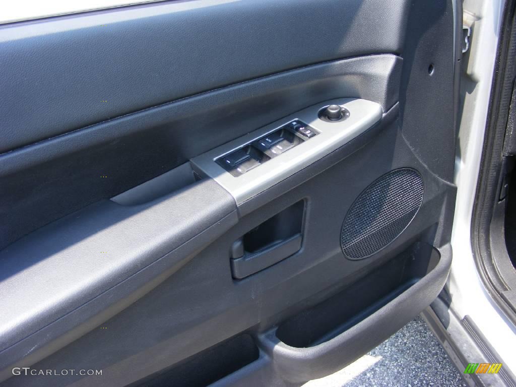 2008 Grand Cherokee Laredo - Bright Silver Metallic / Dark Slate Gray photo #11