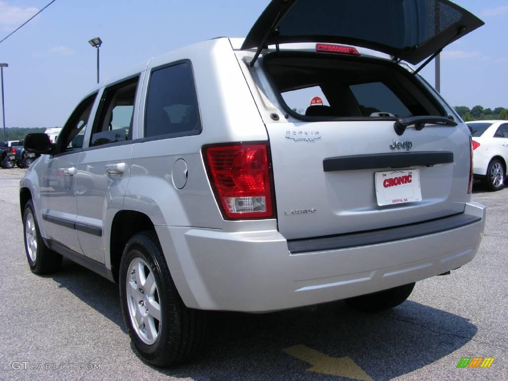 2008 Grand Cherokee Laredo - Bright Silver Metallic / Dark Slate Gray photo #15