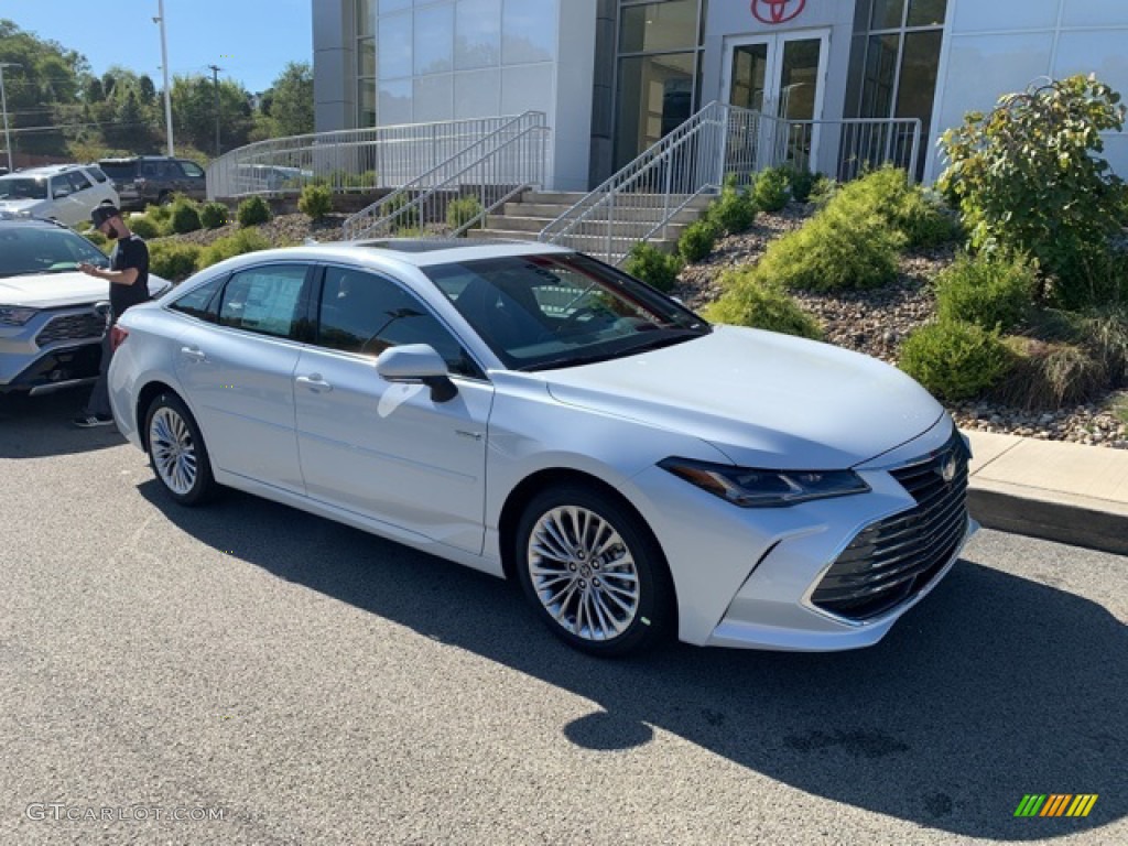 Wind Chill Pearl 2020 Toyota Avalon Hybrid Limited Exterior Photo #135612465