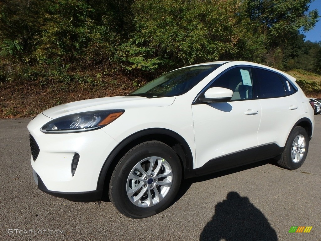 Star White Metallic Tri-Coat 2020 Ford Escape SE 4WD Exterior Photo