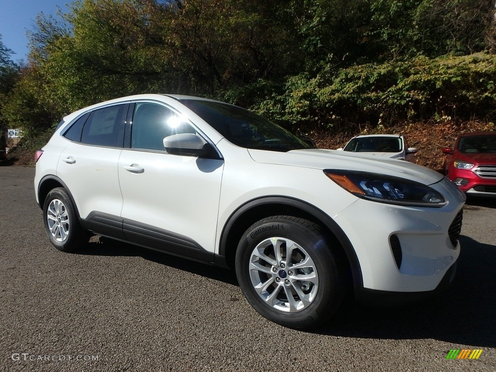 Star White Metallic Tri-Coat 2020 Ford Escape SE 4WD Exterior Photo