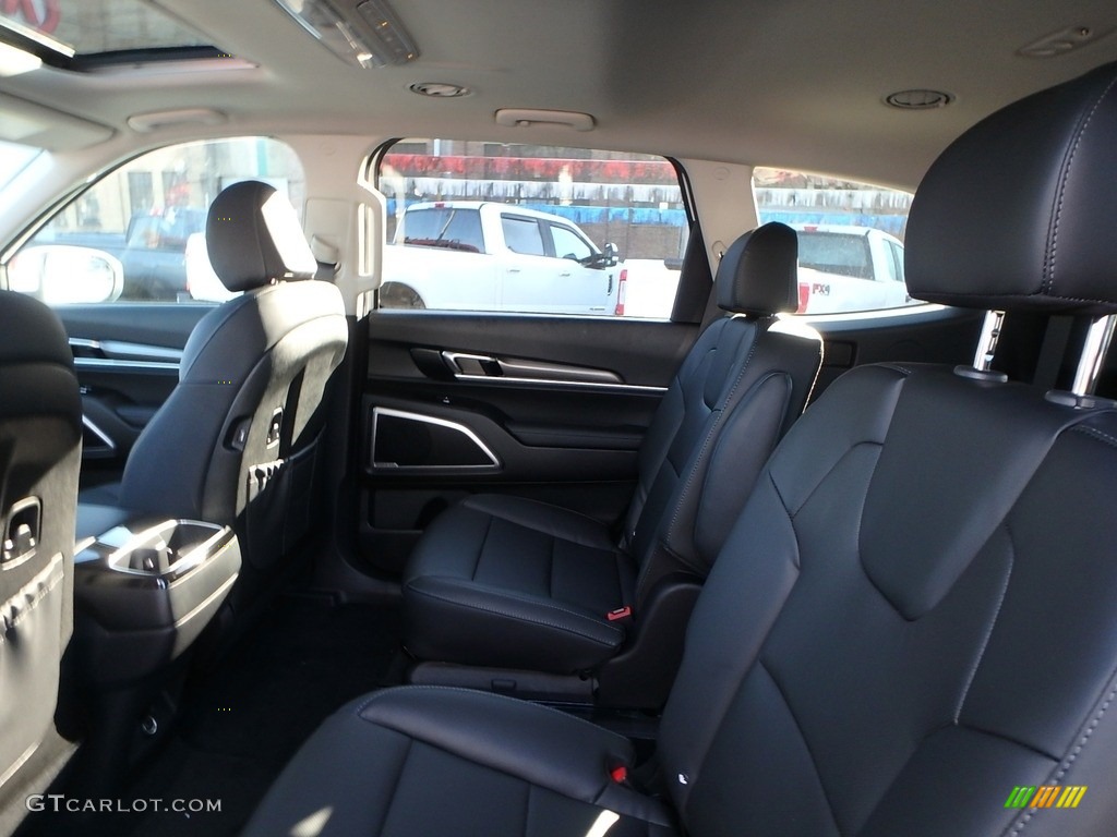2020 Telluride S AWD - Snow White Pearl / Black photo #13