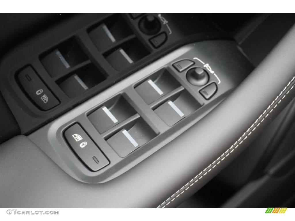 2020 Jaguar I-PACE S Controls Photo #135614979
