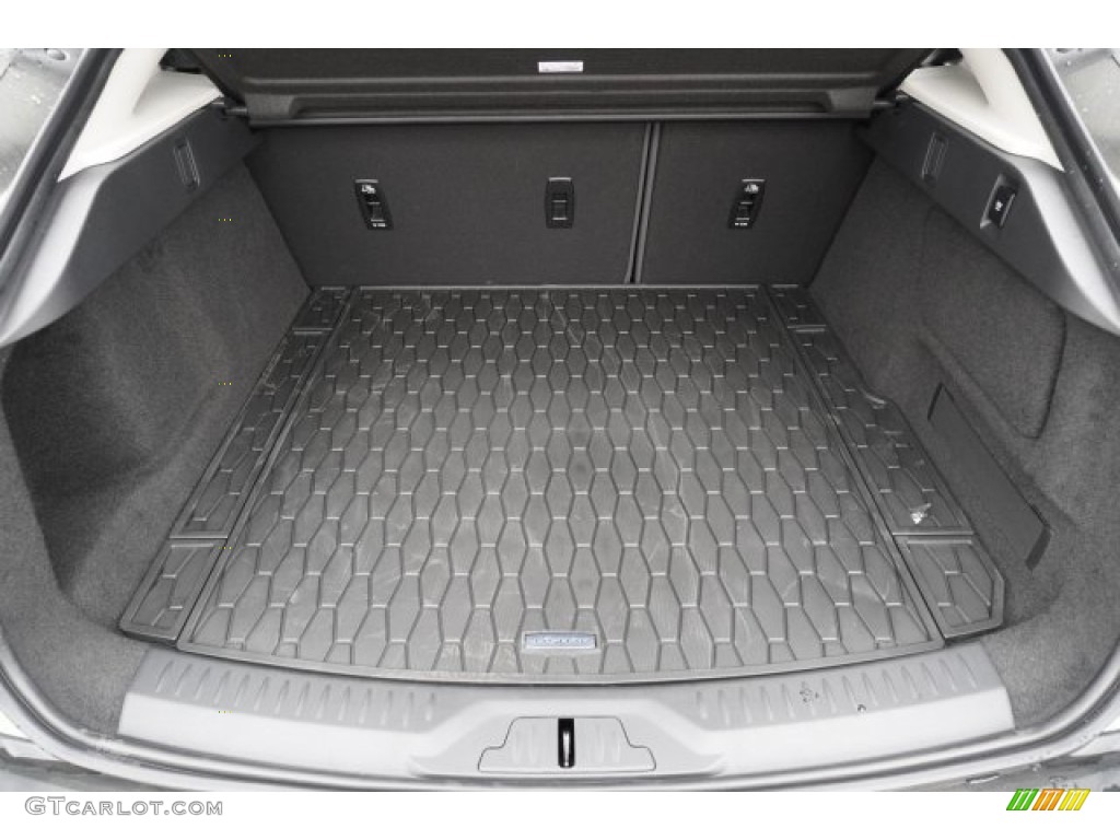 2020 Jaguar I-PACE S Trunk Photo #135615255