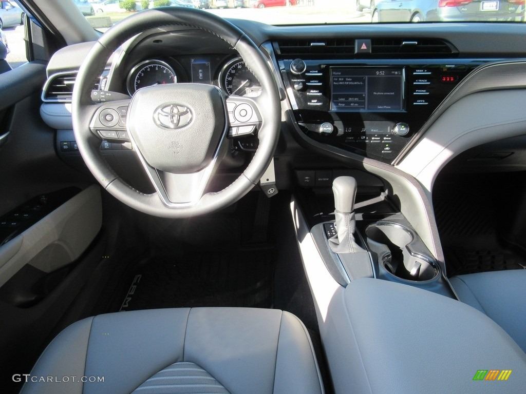 2019 Camry SE - Blue Streak Metallic / Ash photo #14