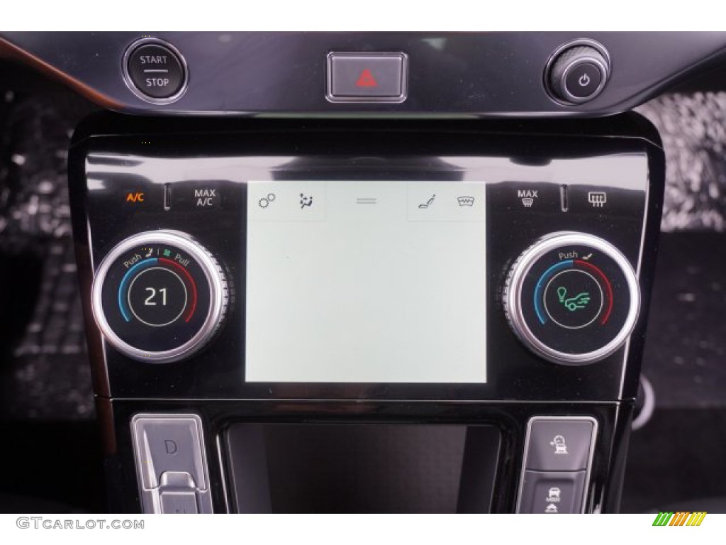 2020 Jaguar I-PACE S Controls Photo #135615759