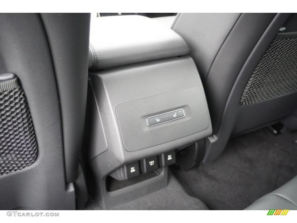 2020 Jaguar I-PACE S Controls Photo #135616014