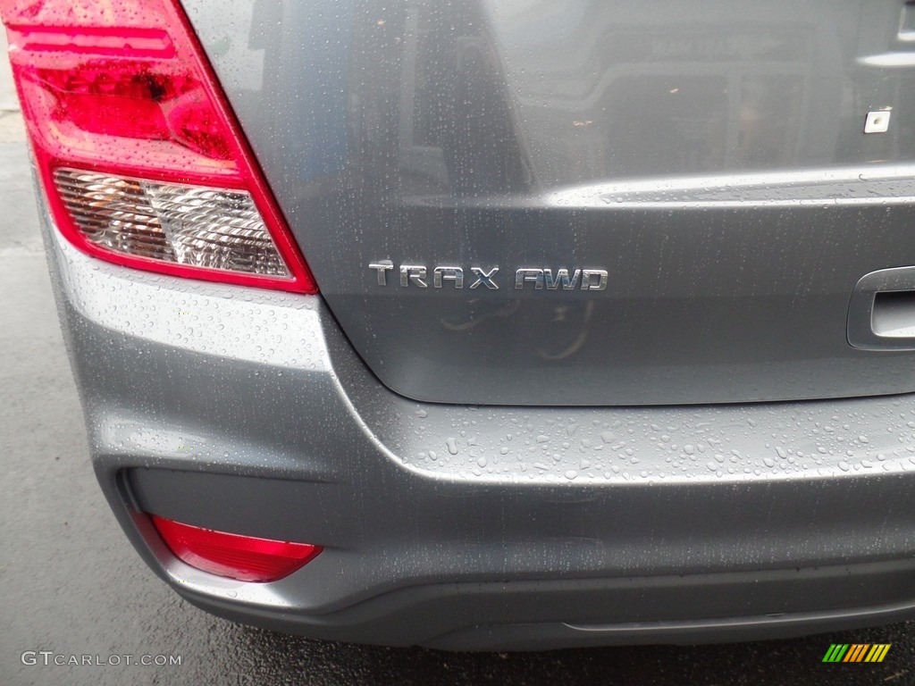 2020 Trax LS AWD - Satin Steel Metallic / Jet Black photo #12