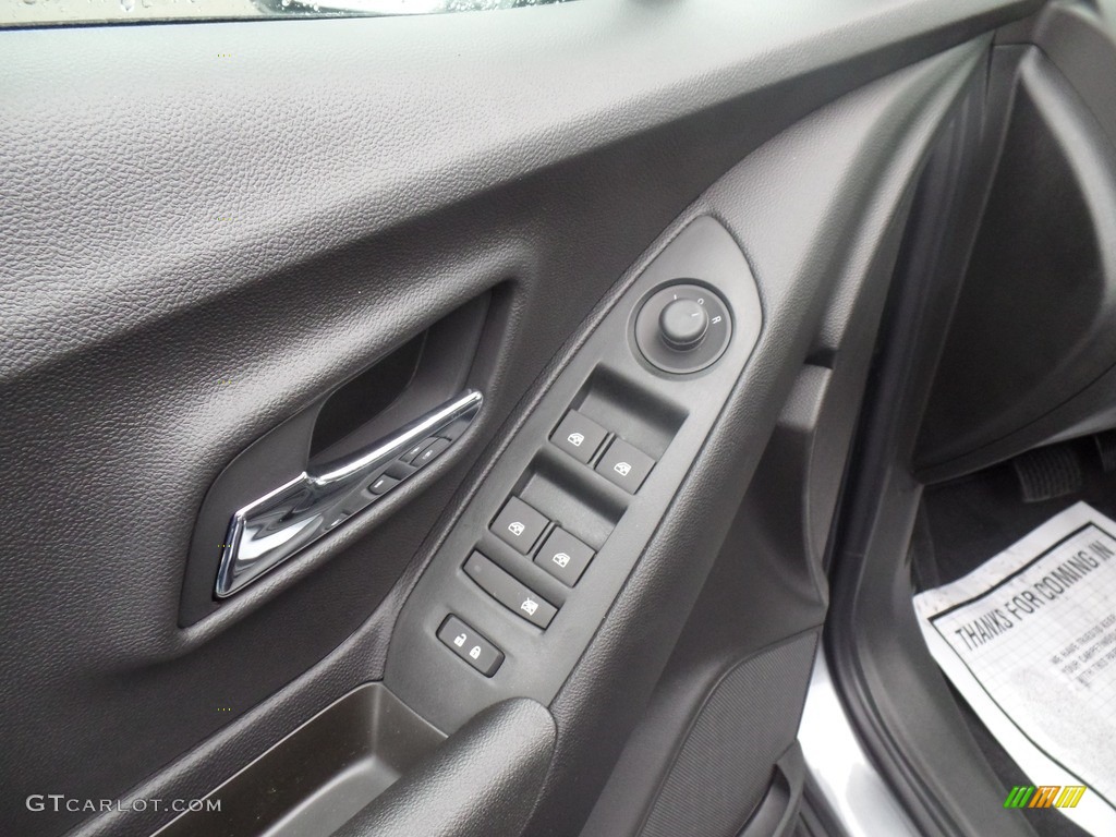 2020 Trax LS AWD - Satin Steel Metallic / Jet Black photo #14