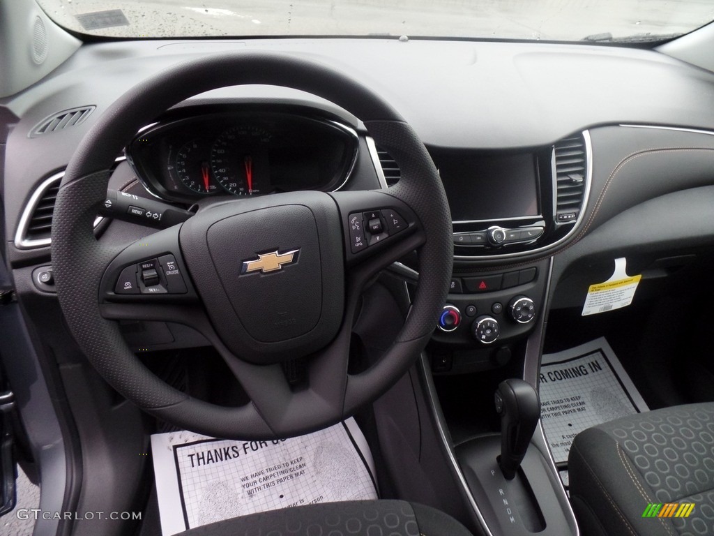 2020 Trax LS AWD - Satin Steel Metallic / Jet Black photo #17