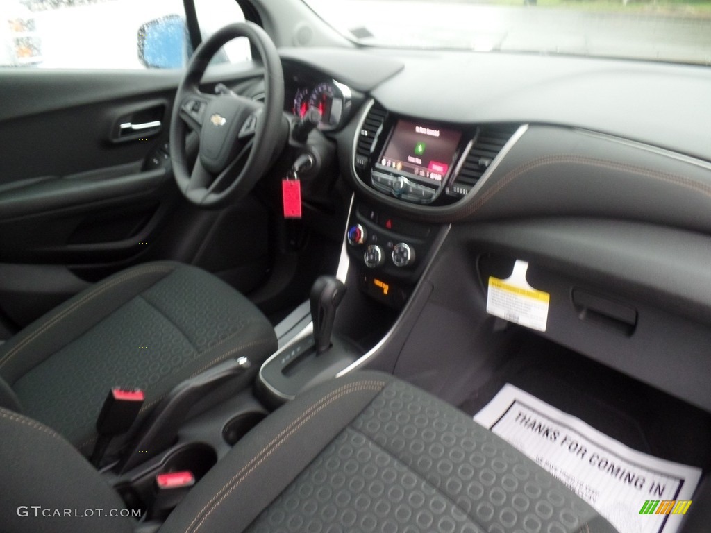 2020 Trax LS AWD - Satin Steel Metallic / Jet Black photo #37