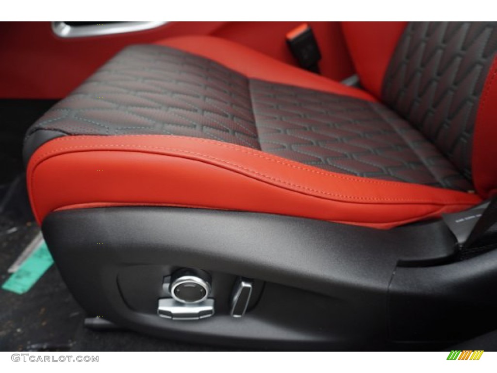 2020 Jaguar F-PACE SVR Front Seat Photo #135618879