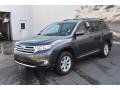 Magnetic Gray Metallic - Highlander V6 4WD Photo No. 2