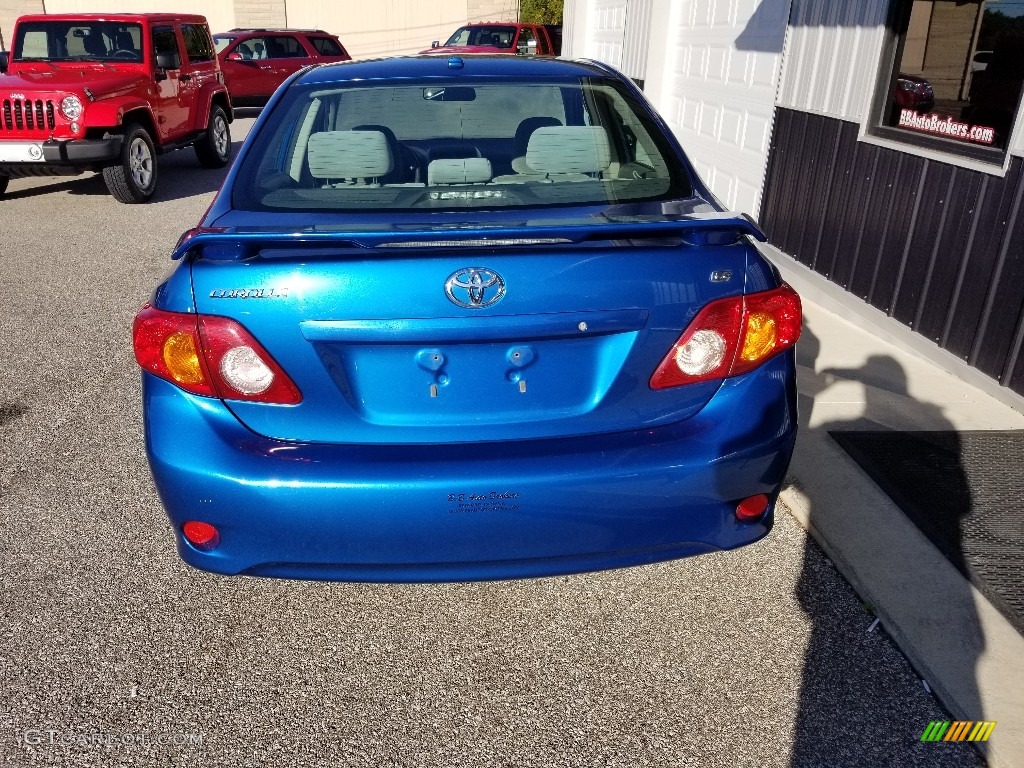 2009 Corolla LE - Blue Streak Metallic / Ash photo #4