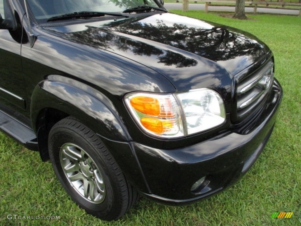 2003 Sequoia Limited 4WD - Black / Oak photo #23