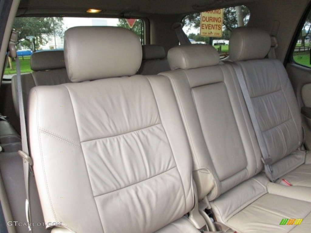 2003 Sequoia Limited 4WD - Black / Oak photo #39