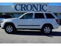 Stone White - Grand Cherokee Laredo Photo No. 1