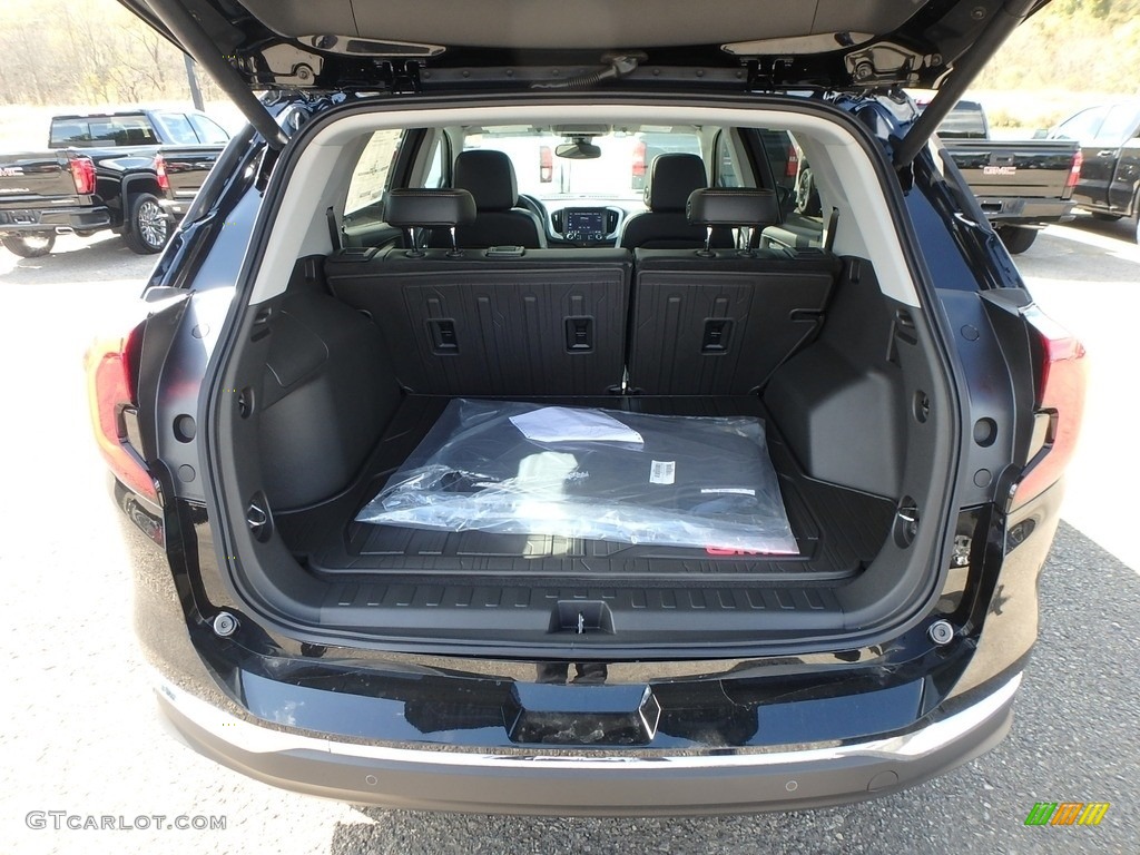 2020 GMC Terrain SLT AWD Trunk Photo #135629093