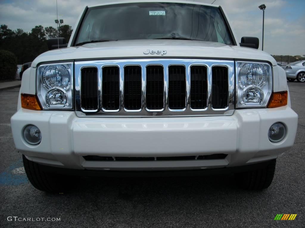 2009 Commander Sport - Stone White / Khaki photo #3