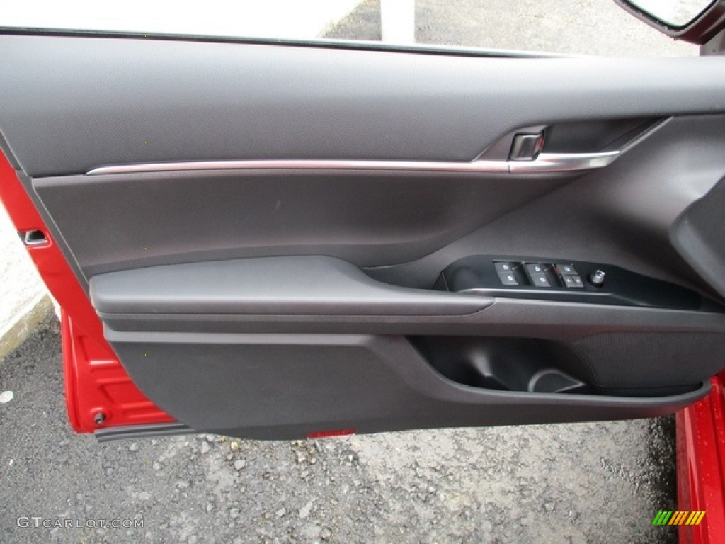 2020 Toyota Camry SE Black Door Panel Photo #135639088