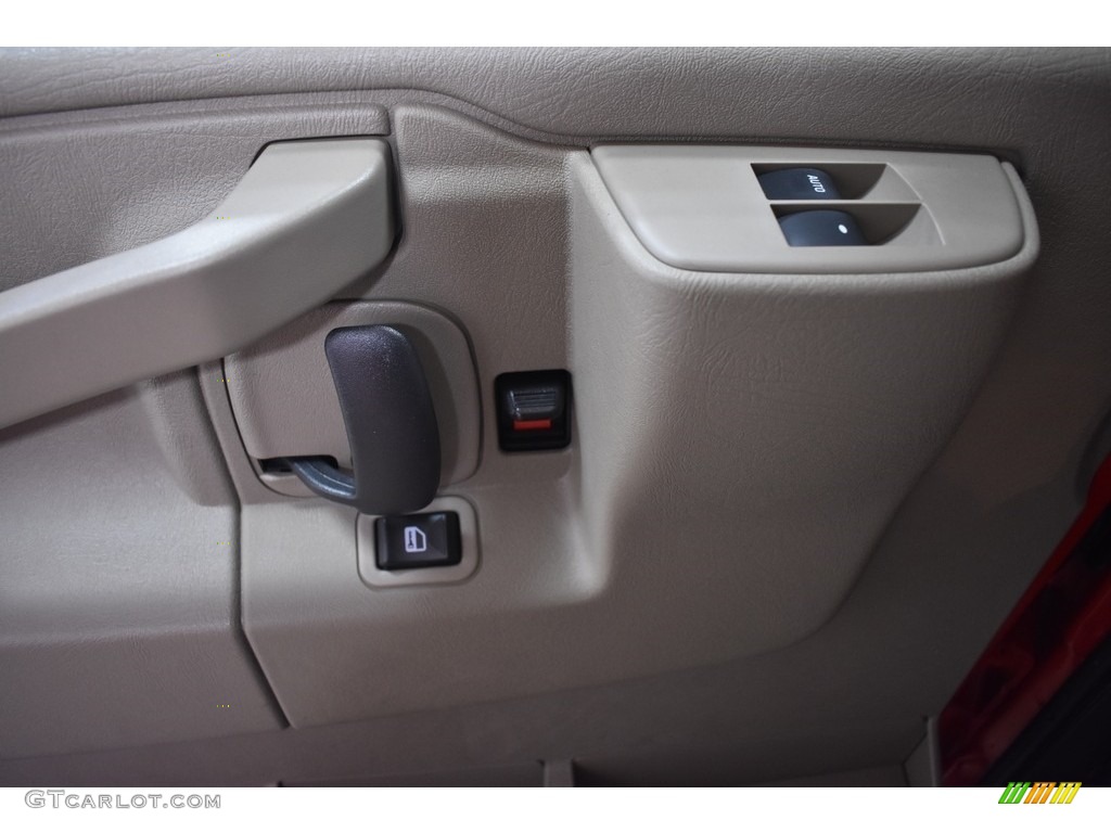 2020 Savana Van 2500 Cargo - Cardinal Red / Neutral photo #8