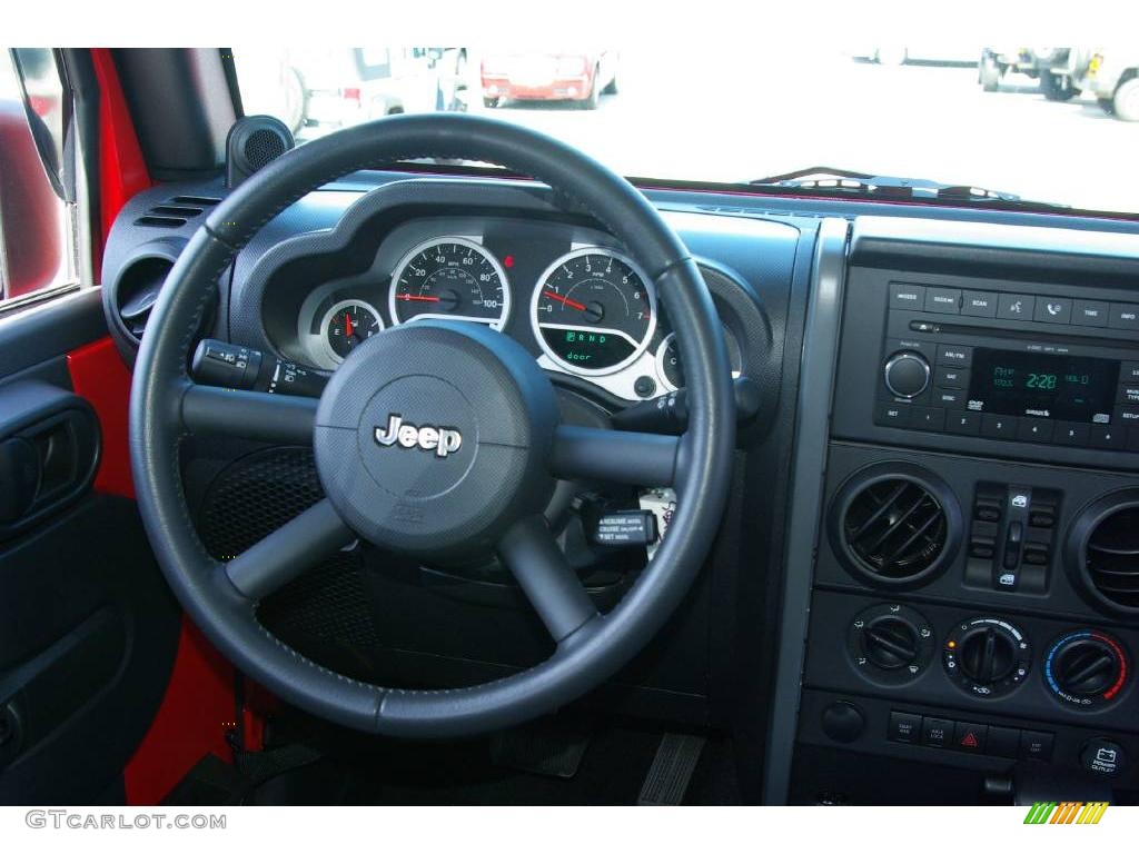 2008 Wrangler Unlimited Rubicon 4x4 - Flame Red / Dark Slate Gray/Med Slate Gray photo #23