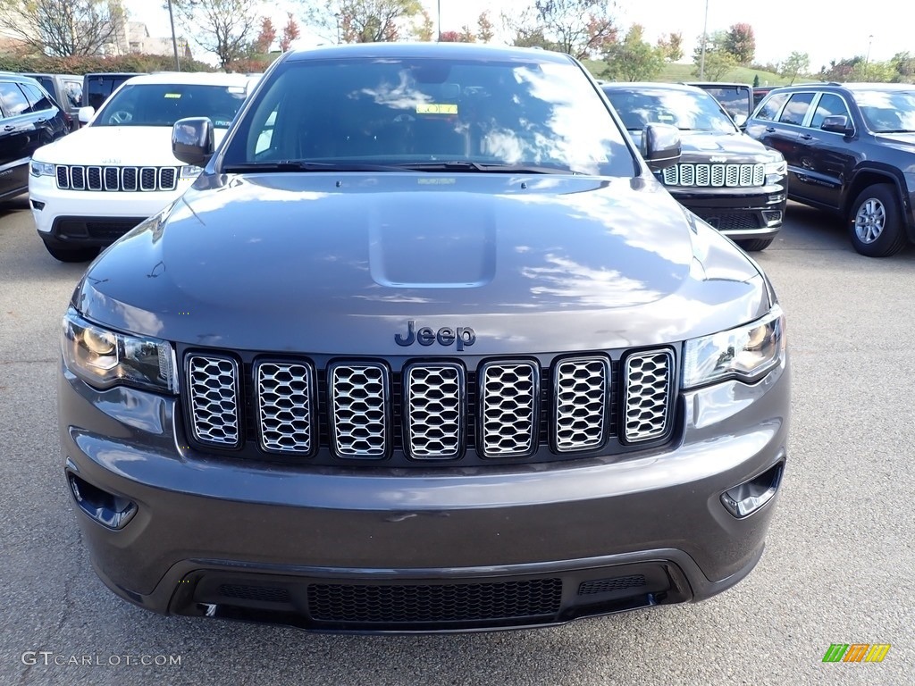 2020 Grand Cherokee Altitude 4x4 - Granite Crystal Metallic / Black photo #8