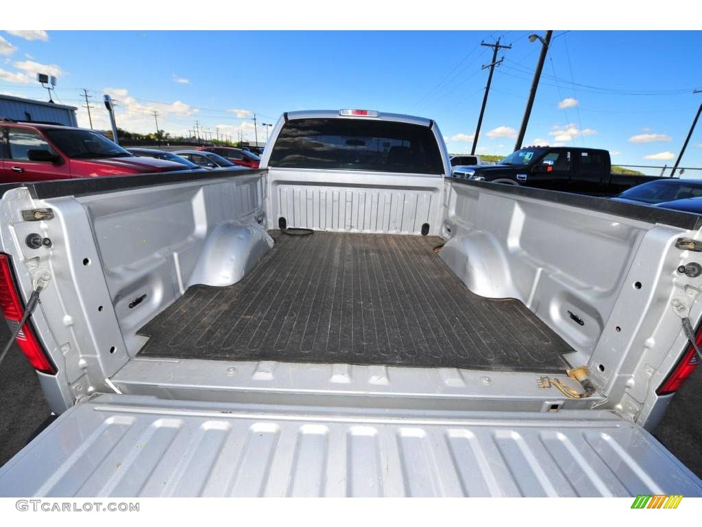 2006 F150 STX Regular Cab - Silver Metallic / Medium Flint photo #15