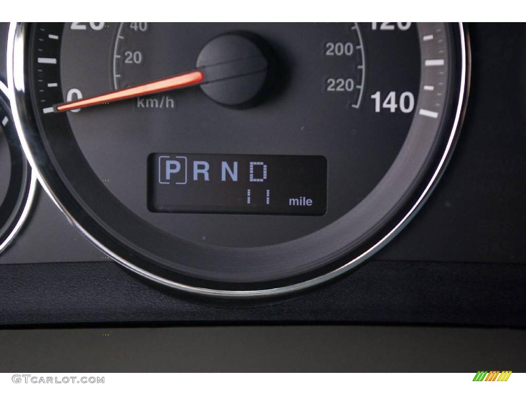 2009 Grand Cherokee Laredo - Olive Green Metallic / Medium Khaki/Dark Khaki photo #26