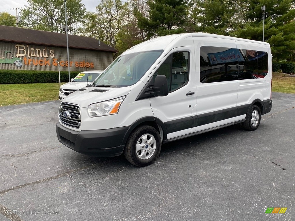 2019 Transit Passenger Wagon XLT 350 MR Long - Oxford White / Pewter photo #2
