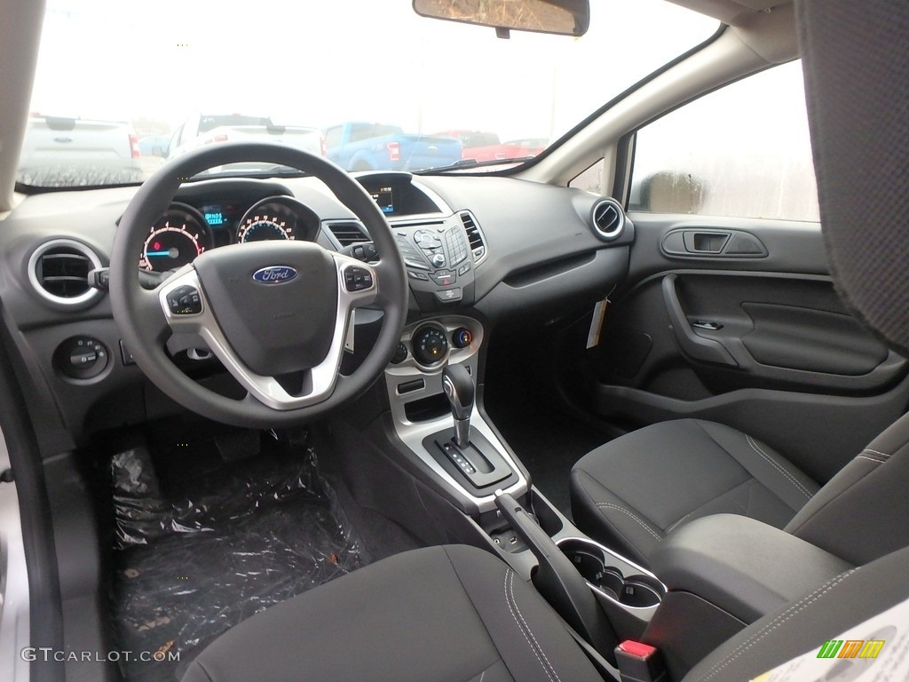 Charcoal Black Interior 2019 Ford Fiesta SE Hatchback Photo #135651157