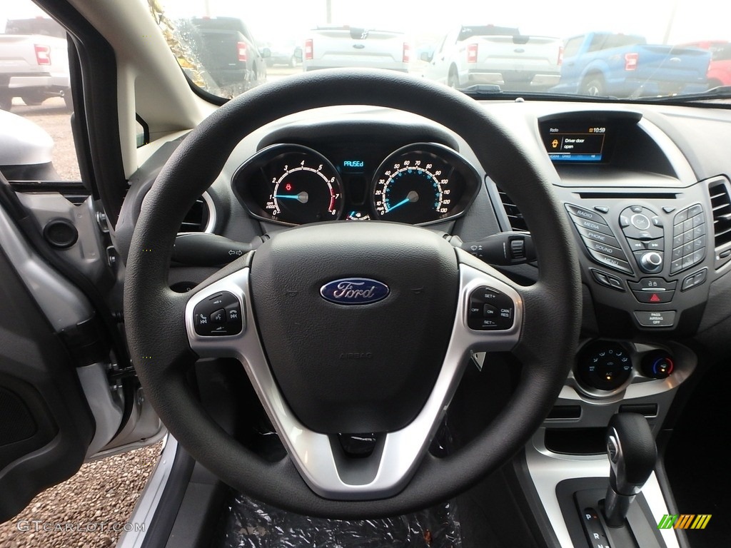 2019 Ford Fiesta SE Hatchback Charcoal Black Steering Wheel Photo #135651199