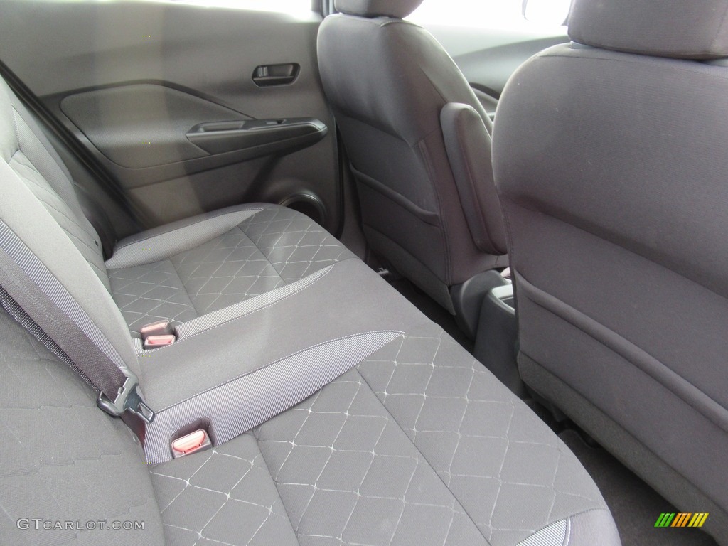 Charcoal Interior 2019 Nissan Kicks S Photo #135651919