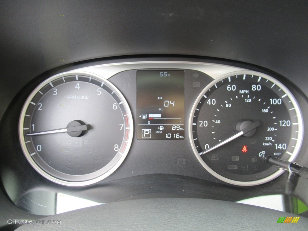 2019 Nissan Kicks S Gauges Photo #135651946
