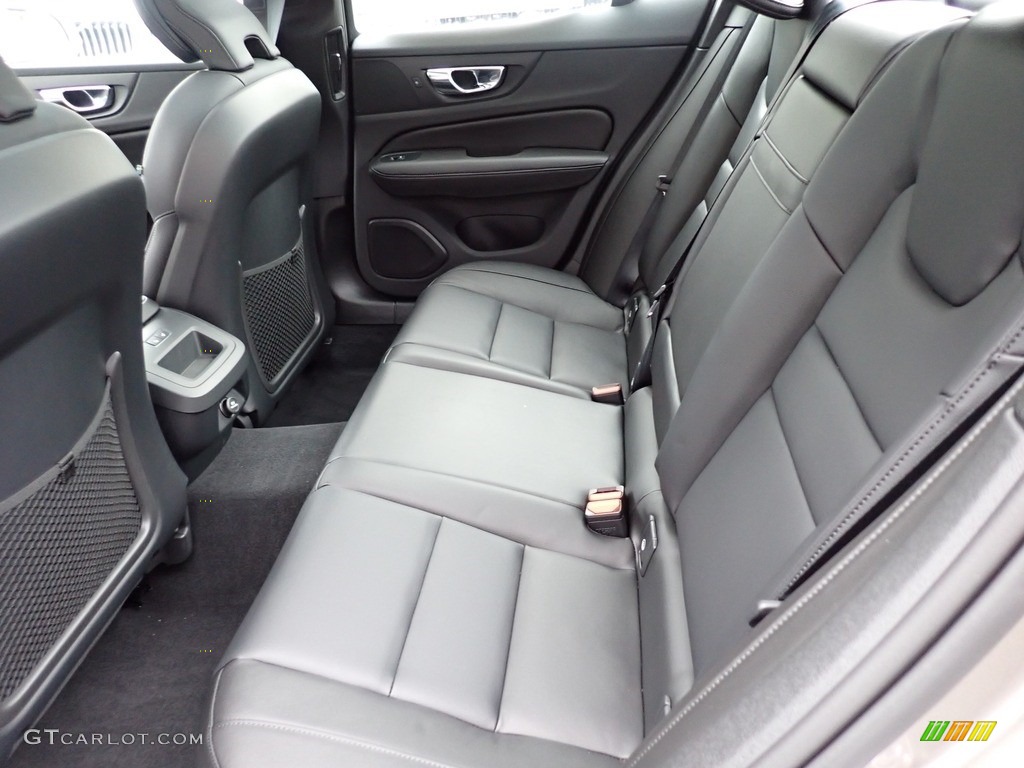 2020 Volvo S60 T6 AWD Momentum Rear Seat Photo #135658191