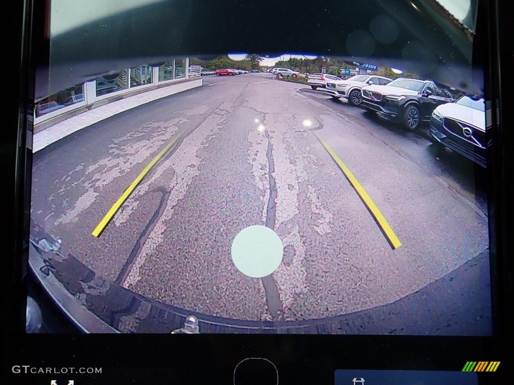 2020 Volvo XC90 T5 AWD Momentum Navigation Photo #135660195