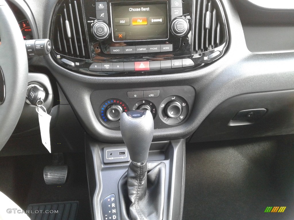 2020 Ram ProMaster City Wagon SLT Controls Photo #135663047