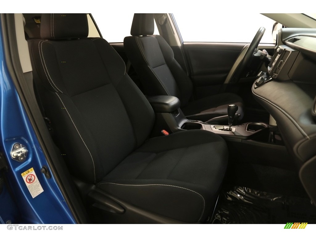 2018 RAV4 XLE AWD - Electric Storm Blue / Black photo #14