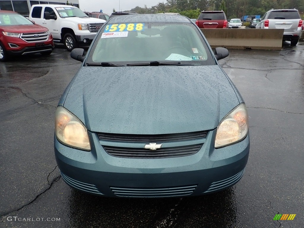 2009 Cobalt LS Sedan - Silver Moss Metallic / Gray photo #12