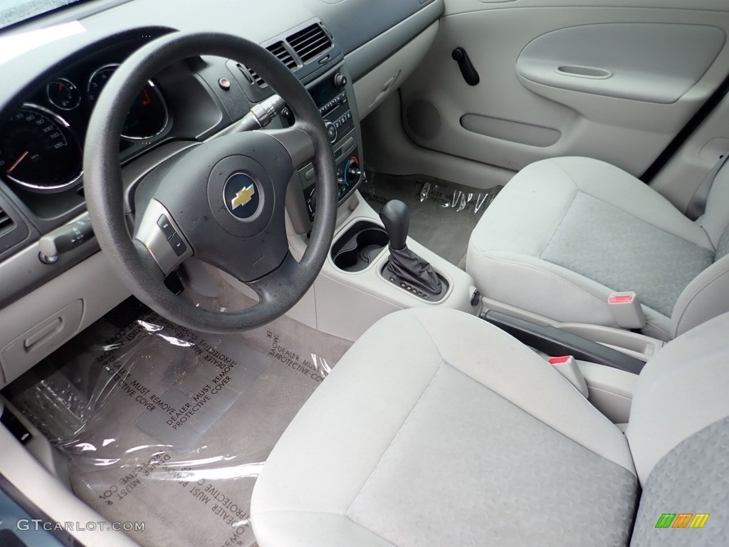 2009 Cobalt LS Sedan - Silver Moss Metallic / Gray photo #24