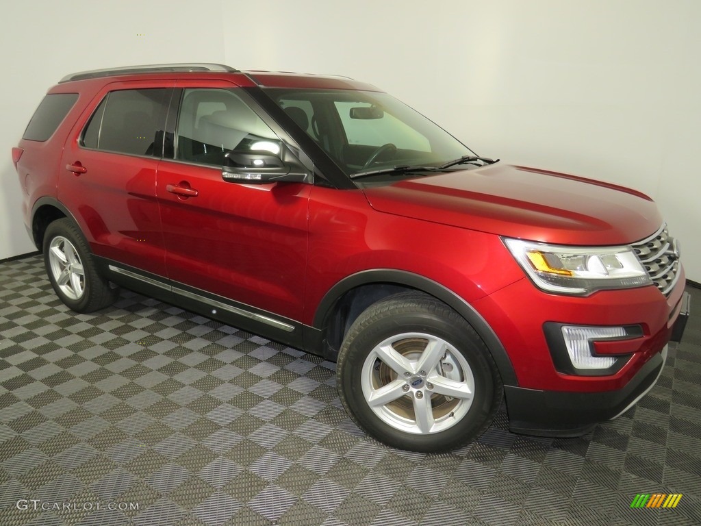 2017 Explorer XLT 4WD - Ruby Red / Ebony Black photo #2