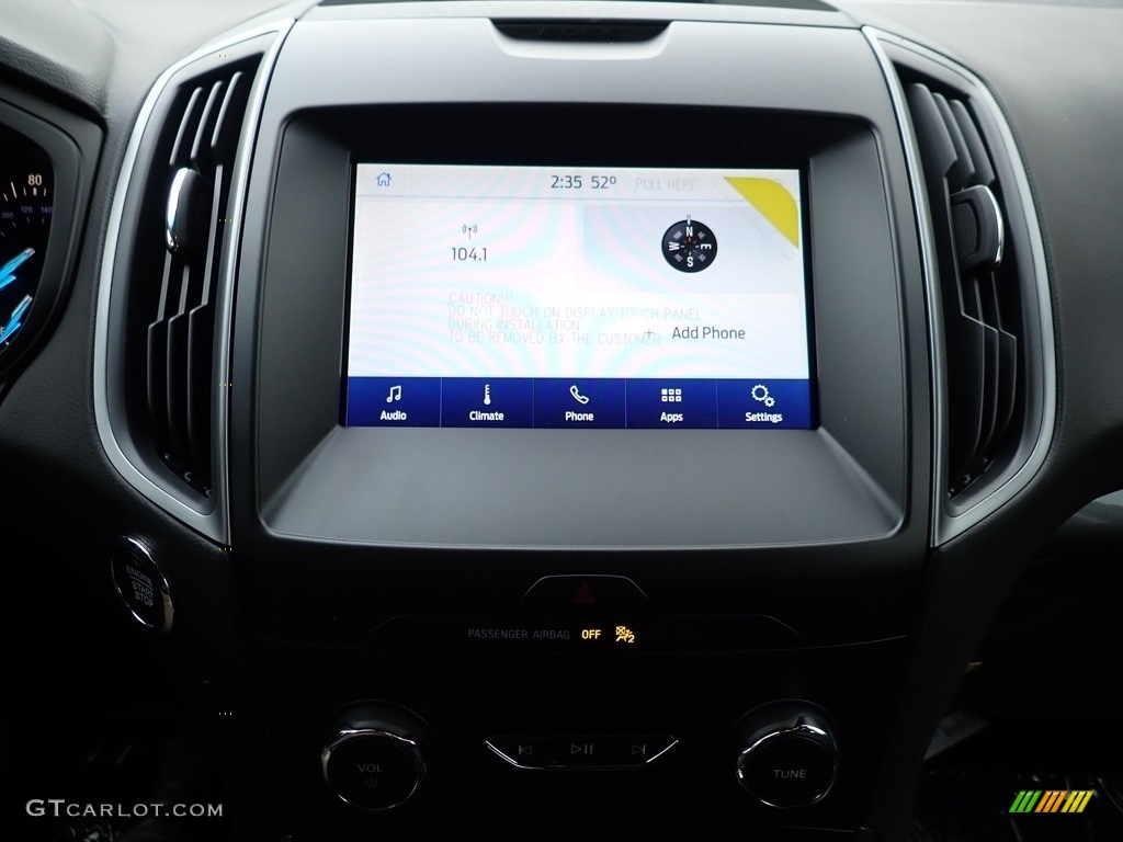 2020 Ford Edge SE AWD Controls Photo #135674310