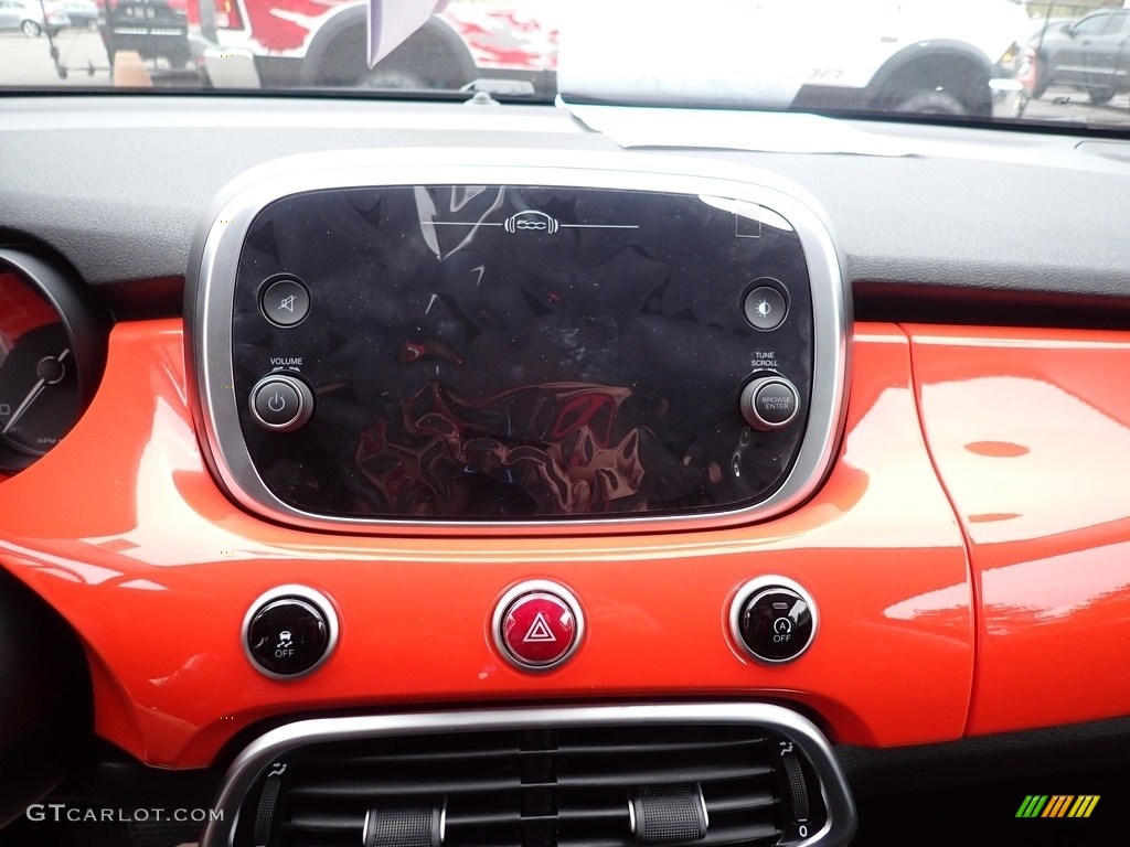 2019 Fiat 500X Pop AWD Controls Photo #135674329